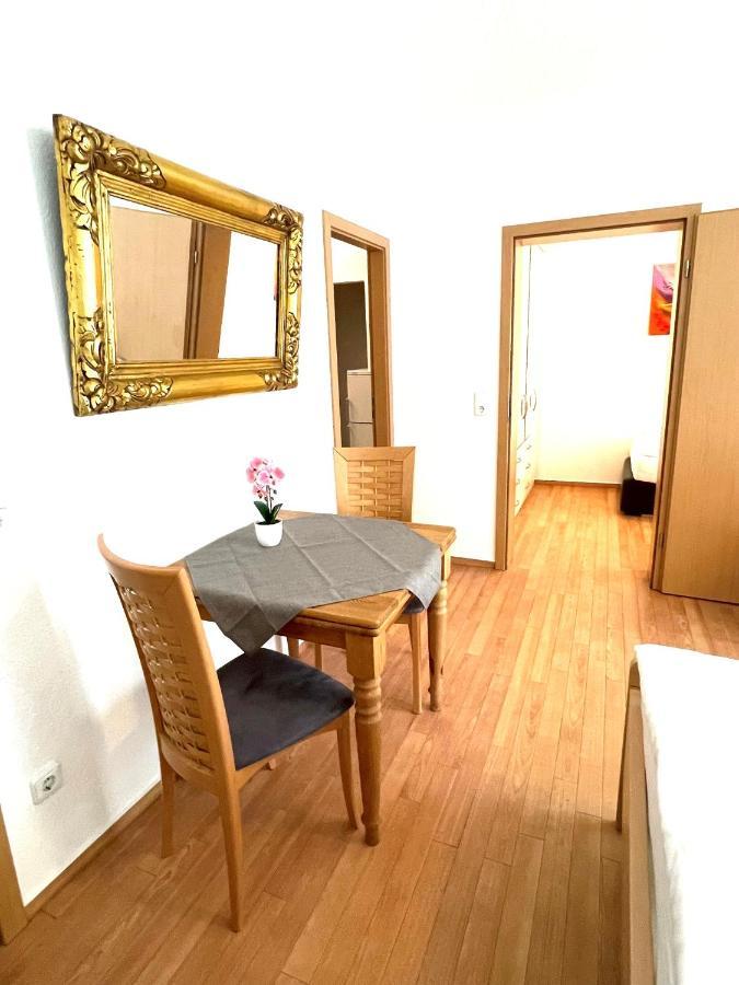 Apartment Fuer Vier Hannover Exterior photo